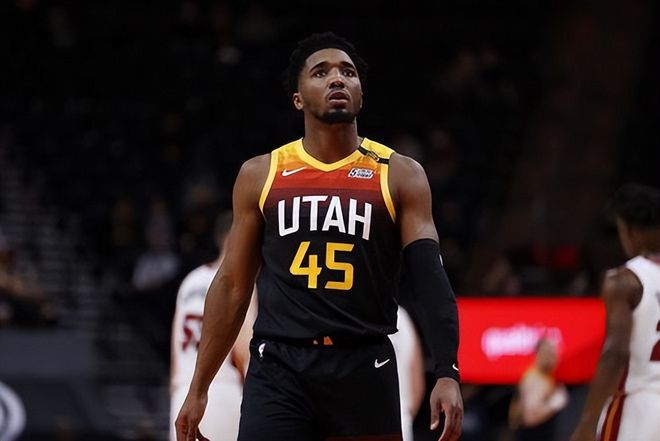 在场下同样 在场下同样